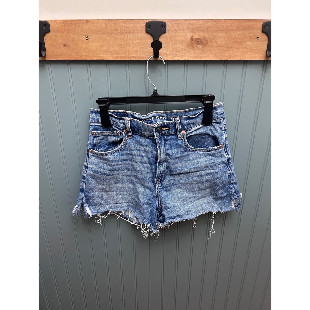American Eagle Highest Rise 90s Boyfriend Short Blue Denim Size 4 Raw Hem